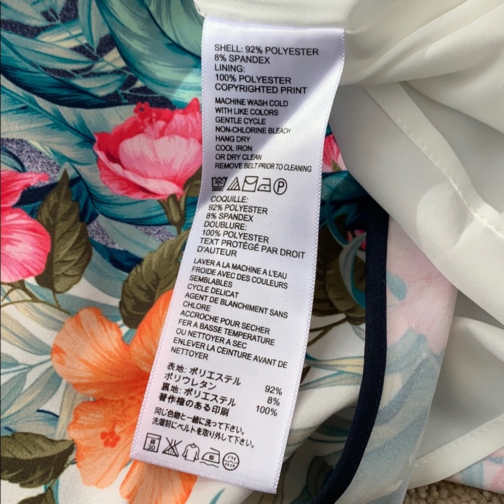 Tommy Bahama “Beachy Blossoms Drama Dress” XL - Picture 7 of 7